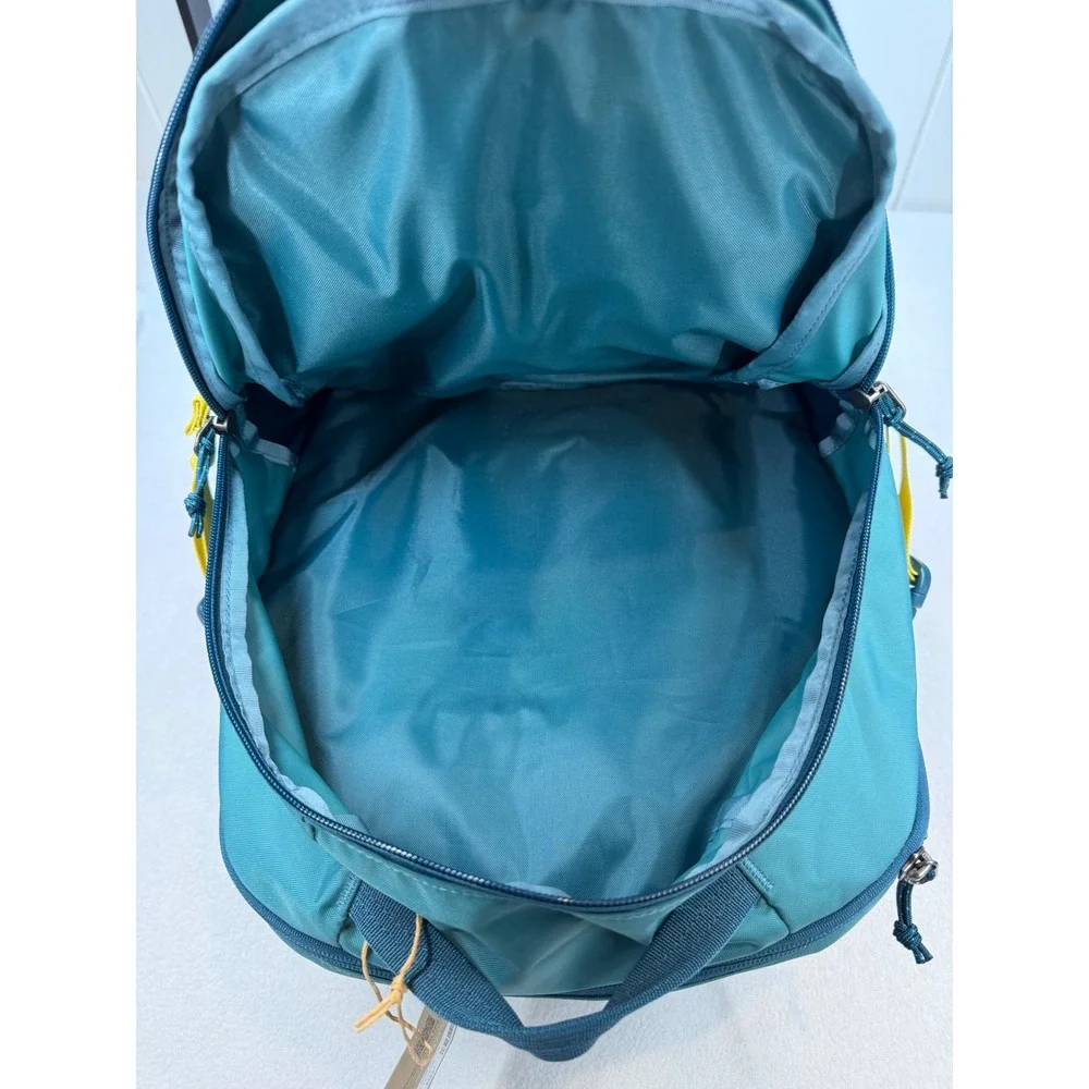 Patagonia Refugio Daypack 26L Wetland Blue Backpack New with Tags $109 Retail